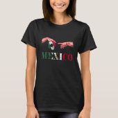 Mexico Soccer Ball Reaching Hands Mexican Pride Me Tシャツ (正面)
