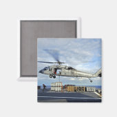 MH-60Sのシーホークが弾薬を輸送する準備をする マグネット (正面/裏面)