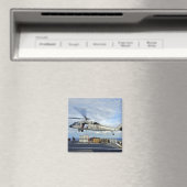 MH-60Sのシーホークが弾薬を輸送する準備をする マグネット (インサイチュ (食洗機))