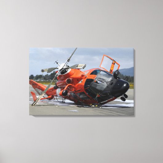 MH-65ドルフィンヘリコプターがアルカタ航空で墜落 キャンバスプリント (正面)