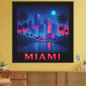 Miami Moonrise - Neon Skyline キャンバスプリント (インサイチュ (リビング))