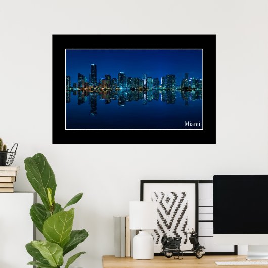 Miami skyline at night panorama - Poster ポスター (ホームオフィス)