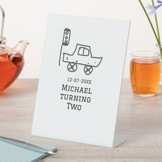 Michael turning two birthday toy car traffic light 台座サイン (インサイチュ)