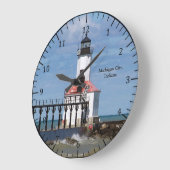 Michigan City Pierhead Light clock ラージ壁時計 (傾斜)