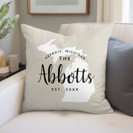 Michigan Family Monogram State Throw Pillow クッション