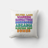 Michigan Sand Dunes Rainbow Text Throw Pillow クッション (正面)