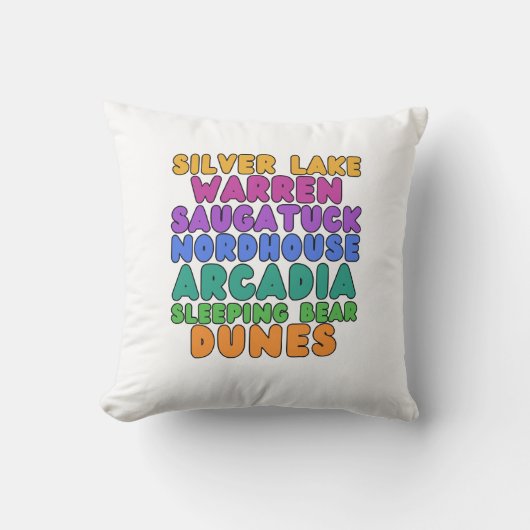 Michigan Sand Dunes Rainbow Text Throw Pillow クッション (正面)