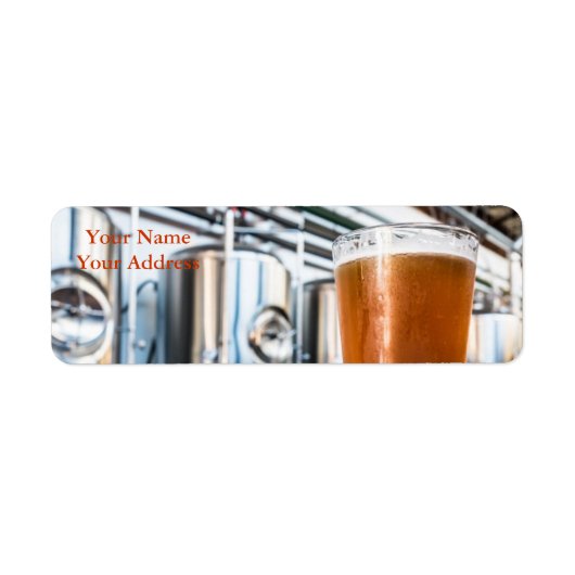 Microbreweryでビールをグラス ラベル (正面)