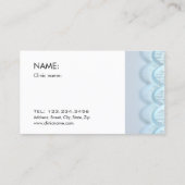 microdermabrasionの皮のトリートメントを得ている女性 名刺 (裏面)