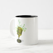 microfono con notas musicales ツートーンマグカップ (正面左)