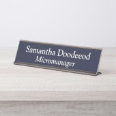 Micromanagerブラック デスクネームプレート (正面)