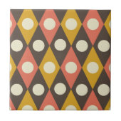 Mid Century Circles on Terracotta Mustard Diamonds タイル (正面)