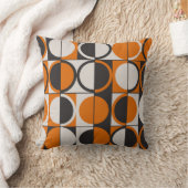 Mid-century geometric abstract pattern with simple クッション (ブランケット)