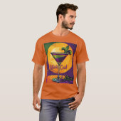 Mid Century Mardi Gras Sunset Fleur De Lis Martini Tシャツ (正面フル)
