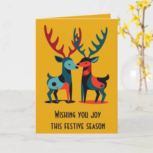 Mid-Century Modern Kitschy Christmas Reindeer  カード (黄色い花)