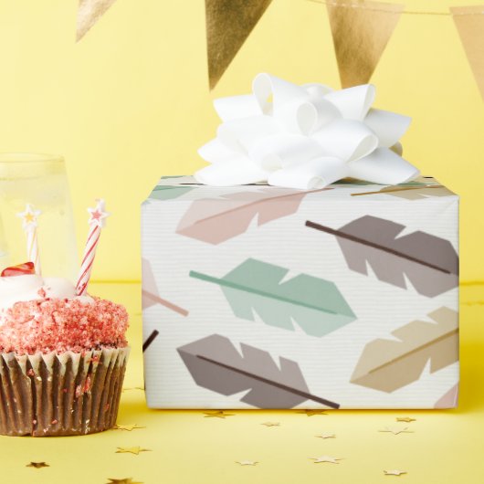 Mid-Century Modern Retro Feathers Wrapping Paper ラッピングペーパー (誕生日パーティー)