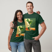 Mid Century Modern Shamrock Martini Sláinte!  Tシャツ (ユニセックス)