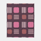 Mid-Century Modern Squares Lines Dark Pink フリースブランケット (正面)