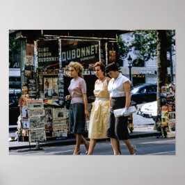Mid Century Modern Three Women Paris Street Fashio ポスター
