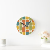 Midcentury Modern Organic Shapes Pattern ラウンド壁時計 (ホーム)