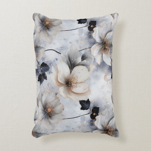 Midnight Bloom Floral – Elegant アクセントクッション (正面(垂直))