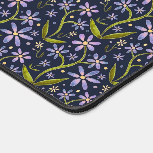 Midnight | Dancing Watercolor Daisies デスクマット (コーナー)