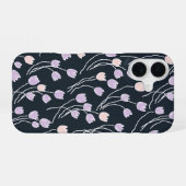 Midnight Garden Dark Navy & Lilac Sketchy Floral iPhone 16ケース (裏面横)