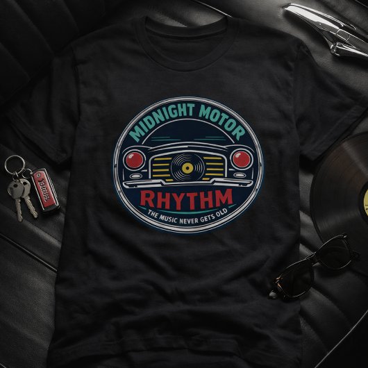 Midnight Motor Rhythm – Chrome Revival Tシャツ