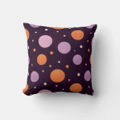 Midnight Plum Polka Dot  クッション (正面)