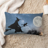 Midnight Ride, The Witch and Her Familiar ランバークッション (ブランケット)