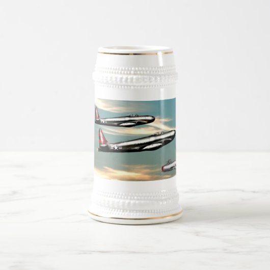 MIGの驚き! ビールジョッキ (中央)