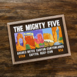 Mighty Five Utah国立公園リストヴィンテージ ポスター<br><div class="desc">シオン、ブライスキャニオン、キャピトルリーフ、キャニランズ、アーチなどの公園は、ユタ州では「The Mighty 5」と総称されている。</div>