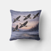 Migrating Geese in Winter クッション (裏面)