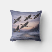 Migrating Geese in Winter クッション (正面)