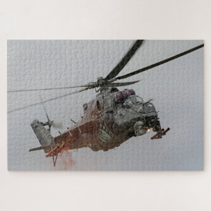 Mil Mi-24 Hind – 象徴的な攻撃ヘリコプター ジグソーパズル