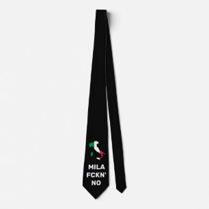 MILANO カッコいい – ミラ・フクン旗でNo ネクタイ