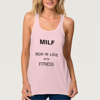 MILF Mom in Love withフィットネスピンクタンクトップ タンクトップ