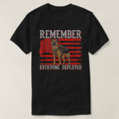 Military Dog Service RED Friday Remember Everyone Tシャツ (デザイン正面)