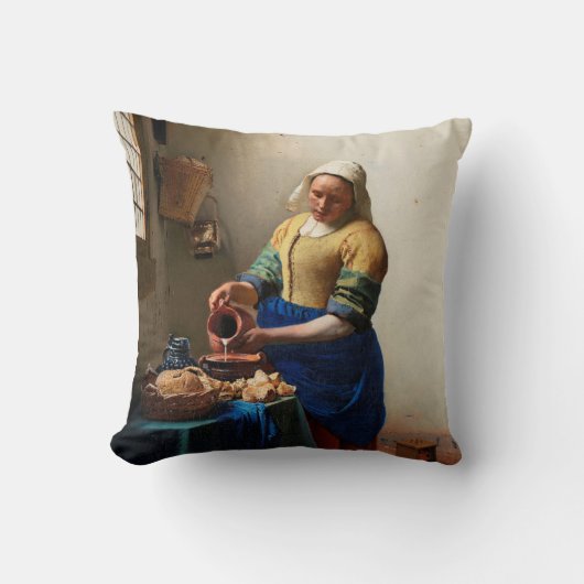 Milkmaid Kitchen Maid by Johannes Vermeer クッション (正面)