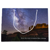 Milky Way Galaxy Over Cathedral Rock, Arizona ラージペーパーバッグ (正面)