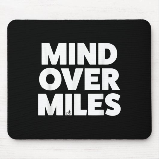 Mind Over Miles - Motivational, Funny Running マウスパッド (正面)