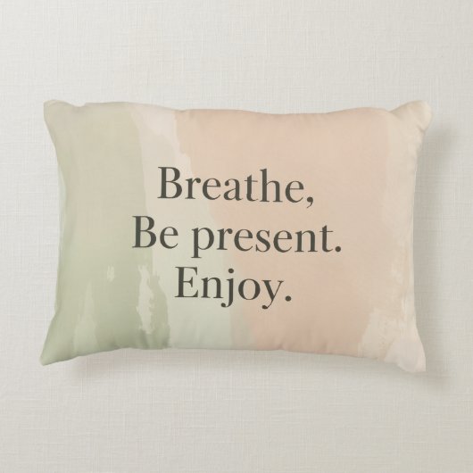 Mindful Message Accent Pillow アクセントクッション (裏面)