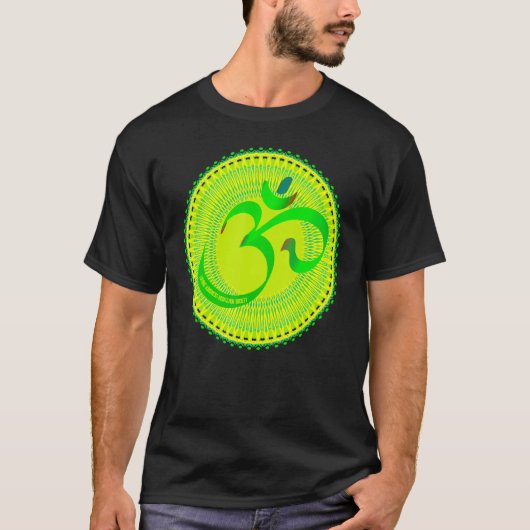 Mindfulness Om Ohm Mandala Buddhism Yoga Meditatio Tシャツ (正面)
