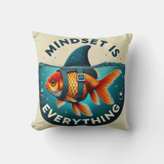 Mindset Is Everything Goldfish Motivational Quote クッション (正面)