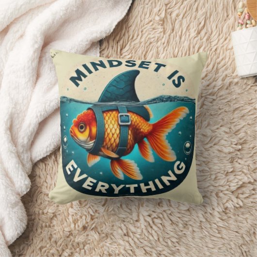Mindset Is Everything Goldfish Motivational Quote クッション (ブランケット)