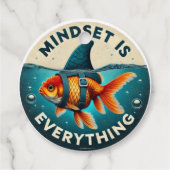 Mindset Is Everything Goldfish Motivational Quote フェイバータグ (裏面)