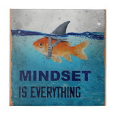 Mindset Is Everything Motivational Goldfish  タイル (正面)
