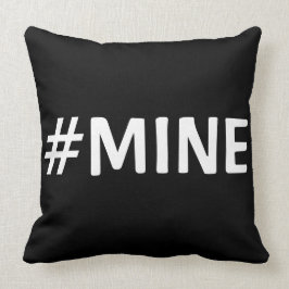 #MINEの黒く及び白い枕 クッション