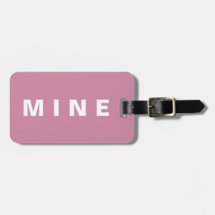 「Mine」と書かれたピンクのスーツケースタグ ラゲッジタグ