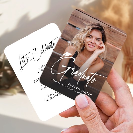 Mini Grad Cap Script Photo Graduation Invite エンクロージャーカード